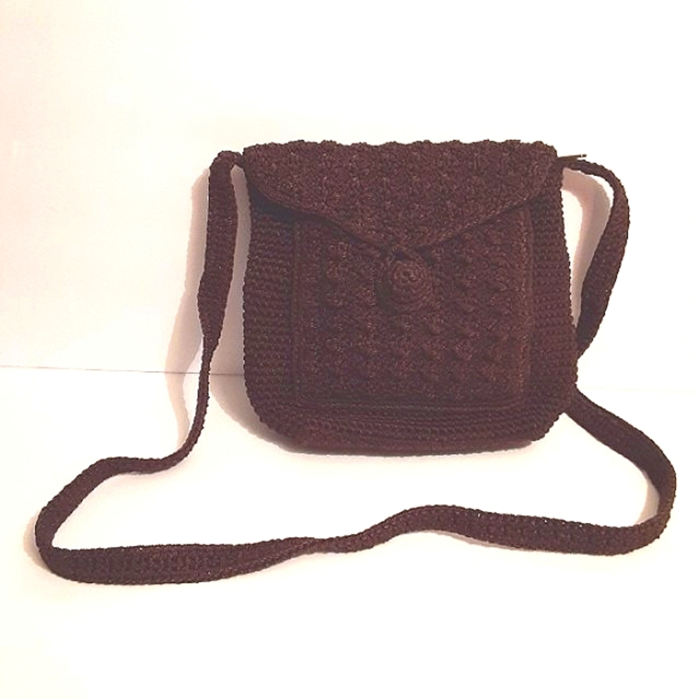 CHRISTIAN LIVINGSTON crocheted shoulder bag.
